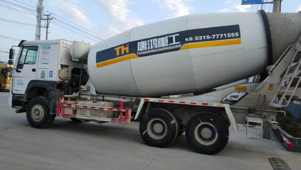 二手12方搅拌车多少钱一辆