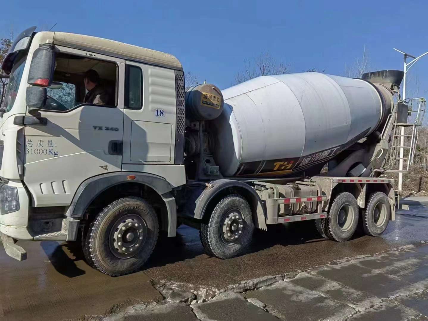 二手豪沃搅拌车的价格多少