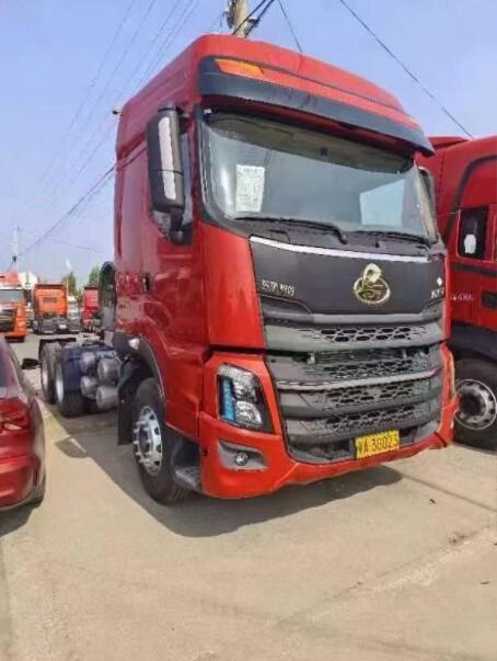 二手天然气牵引车