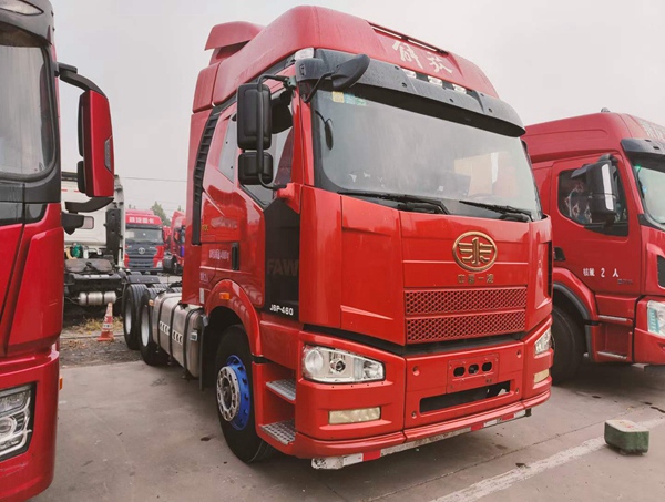 二手解放J6P牵引车