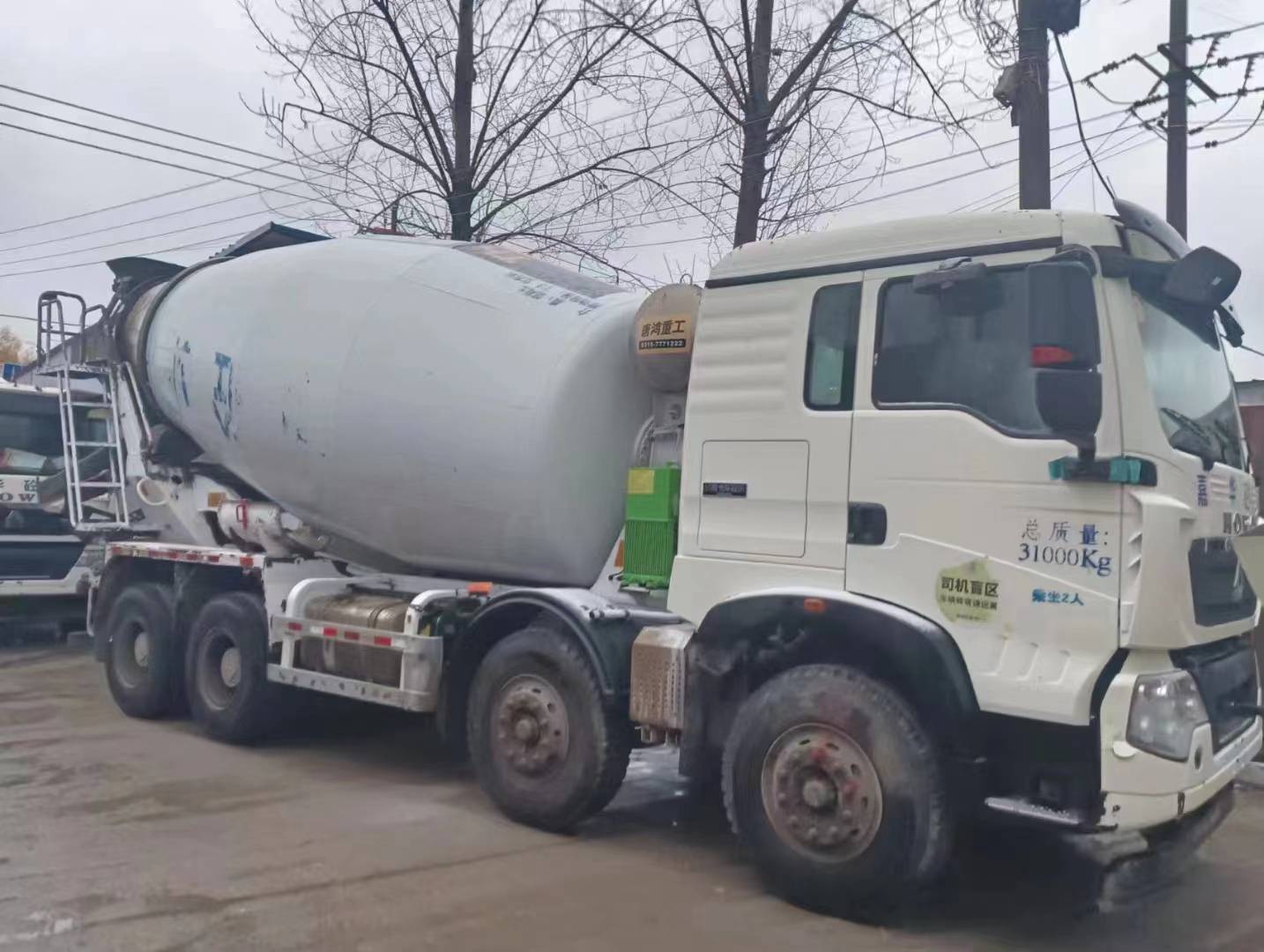 二手前四后八搅拌车有多重