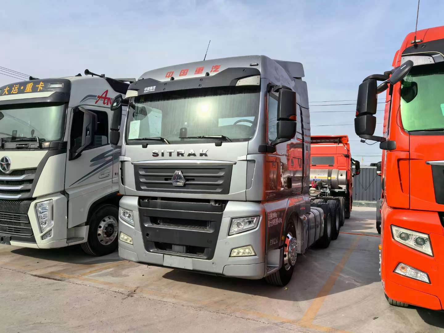 二手牵引车汕德卡510马力