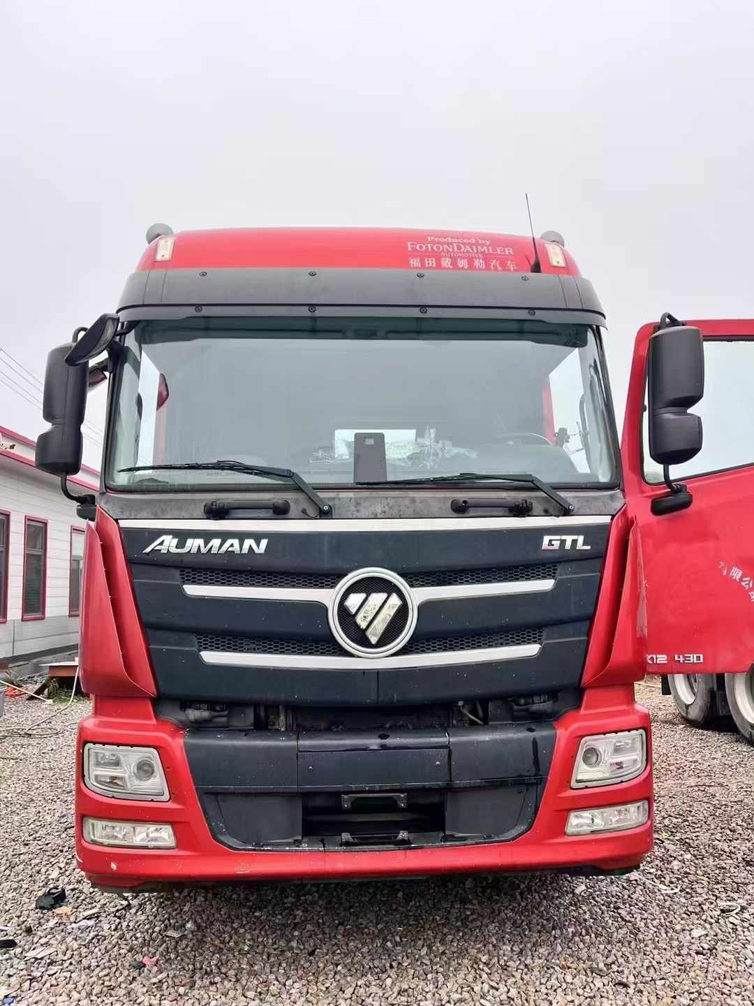 梁山欧曼单驱二手牵引车